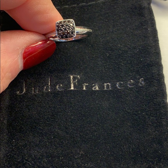 Jude Frances Ring - Picture 3 of 3